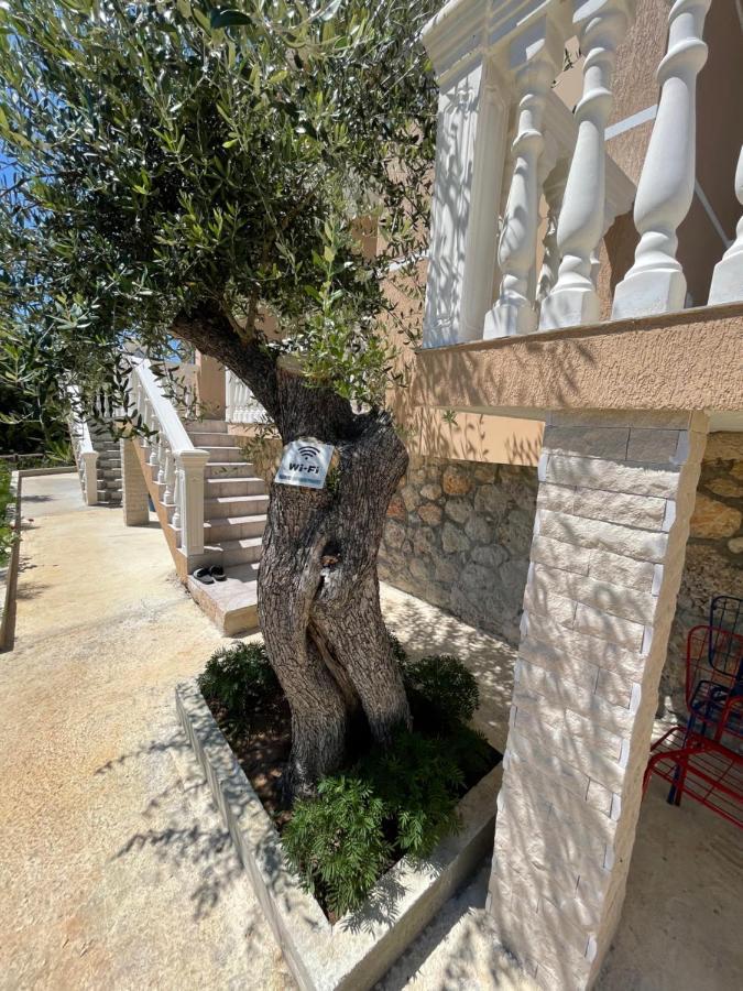 Essos Villas Dhërmi Kültér fotó