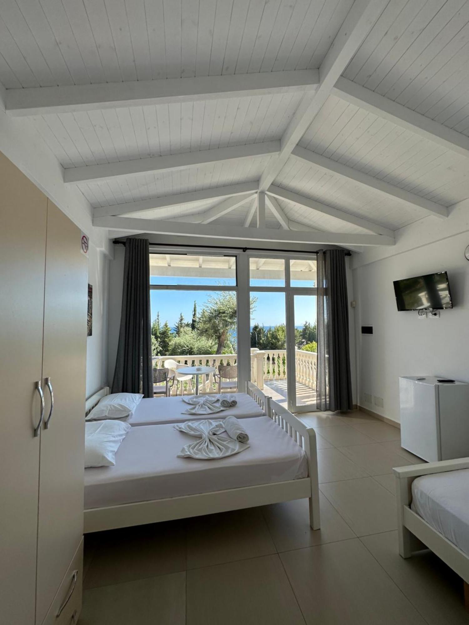 Essos Villas Dhërmi Kültér fotó