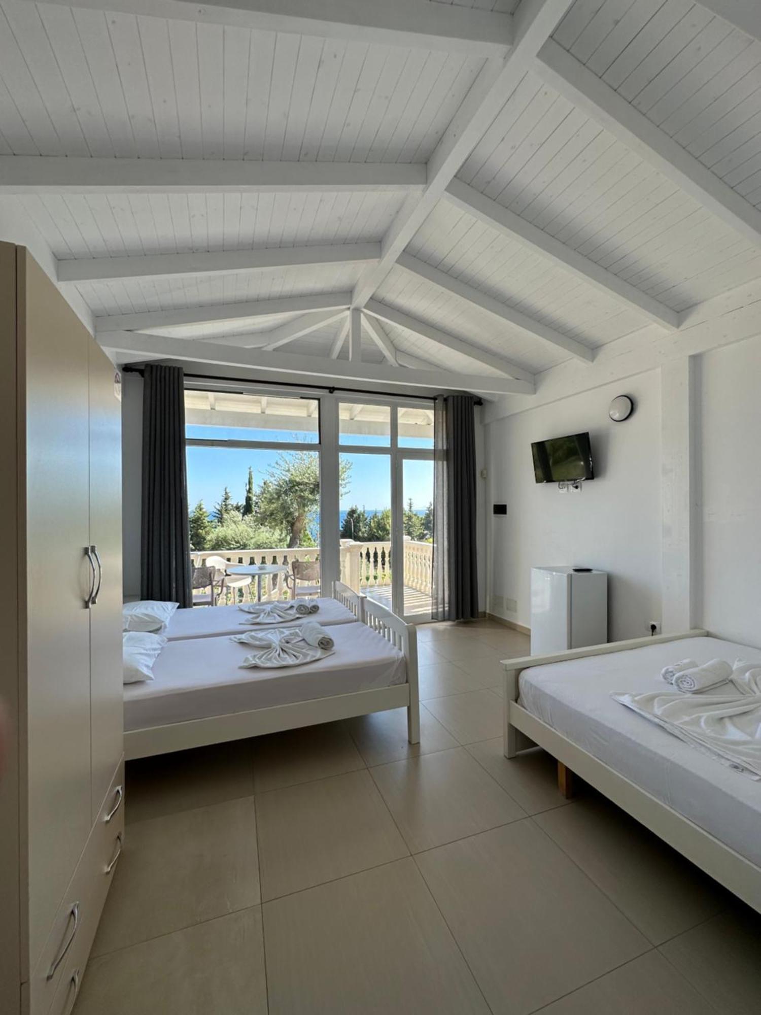 Essos Villas Dhërmi Kültér fotó