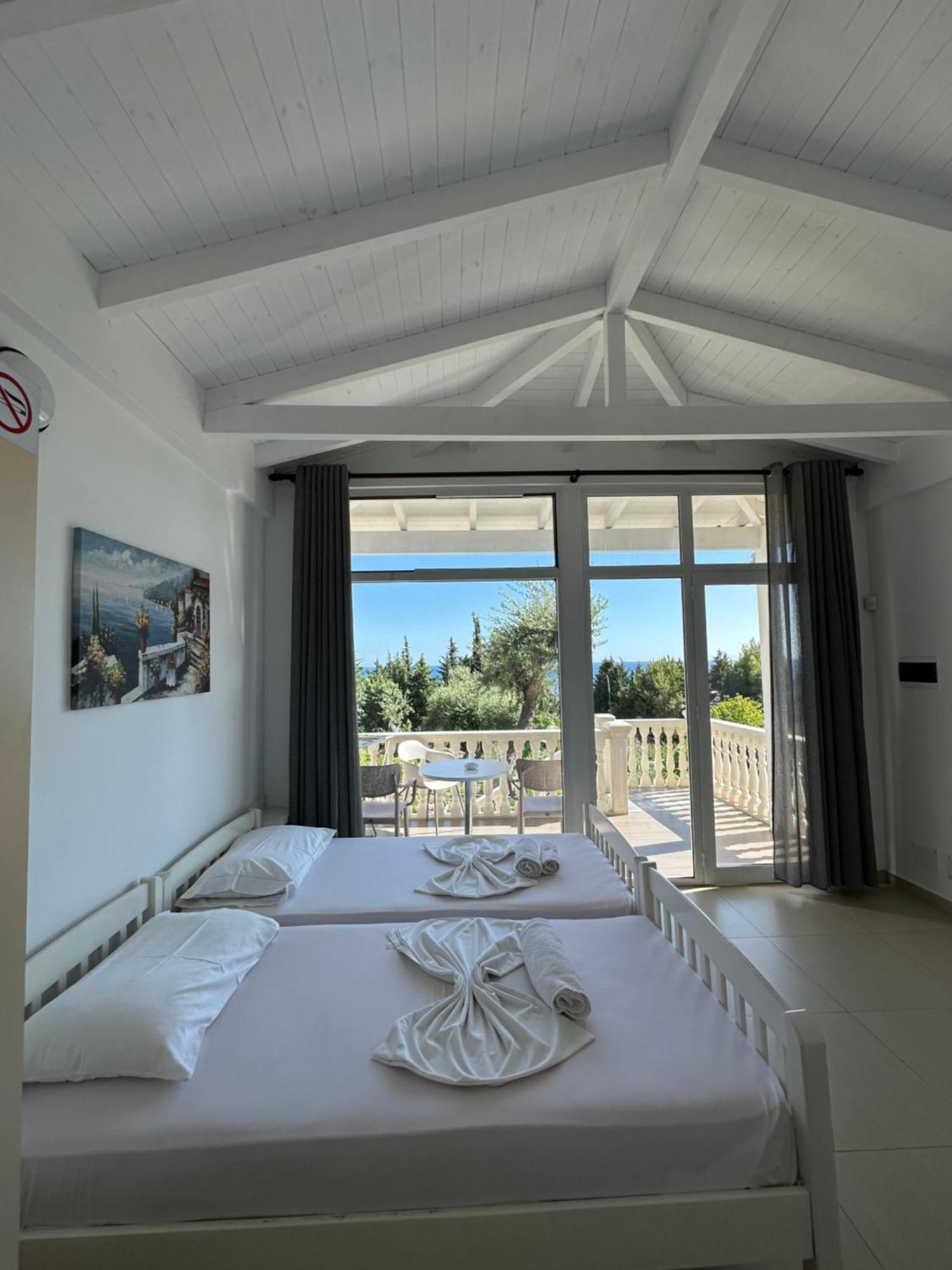 Essos Villas Dhërmi Kültér fotó