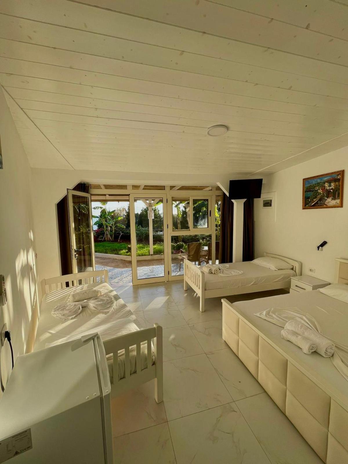Essos Villas Dhërmi Kültér fotó