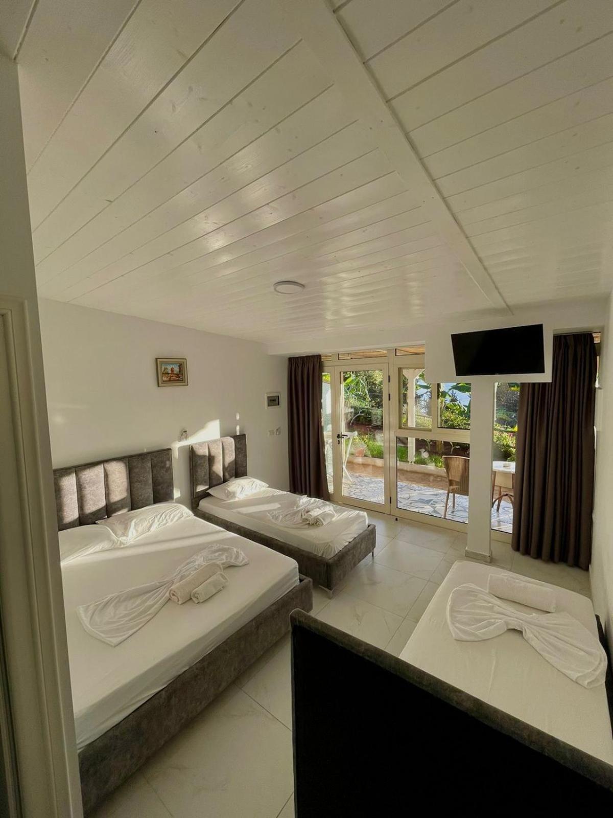 Essos Villas Dhërmi Kültér fotó